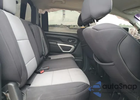 2018 Nissan Titan S из США, поврежденный, VIN 1N6AA1EJ5JN506353